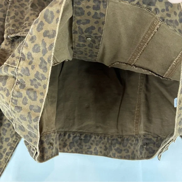 AMERICAN EAGLE Women’s Size XXL Denim Jean Jacket Coat Leopard Print Trucker - Picture 9 of 16